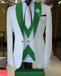Brand New White Groom Tuxedos Green Peak Lapel Men Formal Suits Business Men Wear Wedding Prom Dinner Suits Jacket Pants Tie Vest