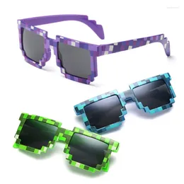 Lunettes de soleil 5 couleurs Fashion Kids Cos Play Game Game Toy Minecrafter Square Glasses avec boîtier pour enfants Gift