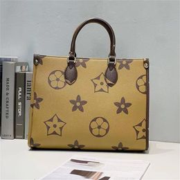 2023 Shoulder Bags Women Bag Classic Fashion diamond bag large canvas tote shopping bag come with small pouch brown Luxury