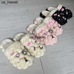 Slippers Winter Fluffy Bubble Shoes Sandals Women Plush Unisex Warm Furry Home Slides Designer Cute Massage Bubble Slippers With Charms 0128V23