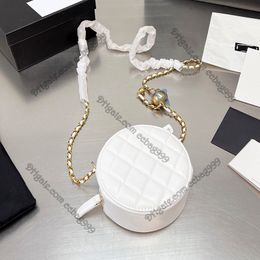 Mini Delicate Round Cosmetics Bags Womne Crossbody Diamond Lattice Lambskin Leather Vanity Case Gold Chain Shoulder Luxury Bag Wal260R