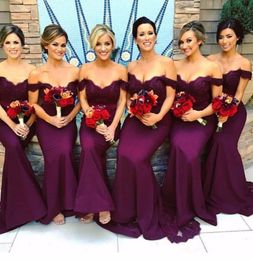 2023 Burgundy Bridesmaid Dresses Off the Shoulder Straps Mermaid Chiffon Lace Applique Beach Country Plus Size Wedding Guest Gowns Custom Made Formal Evening Wear