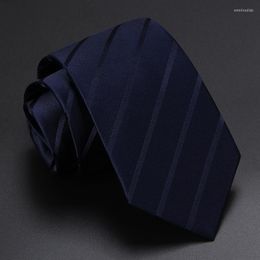 Bow Ties High Quality 2023 Designers Brands Fashion Business 7cm Slim For Men Silk Navy Blue Striped Necktie Work With Gift Box