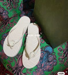 wholesale Infradito Pantofole nuvola Sandali morbidi Eva Donna 2023 Scarpe di design di lusso intrecciate con suola spessa Scarpe da casa Scivoli da spiaggia antiscivolo G