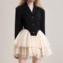 Skirts 2023 Design Sense Stitching Black Suit Tulle Tutu Dress Women's Jacket
