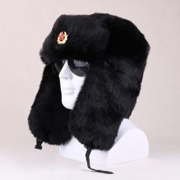 Berets Faux Fur Men's Ushanka Russian Winter Bomber Hats With Badge Fluffy Ear Flap Full Hood Eskimo Fishing Trapper Cap