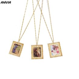 Pendant Necklaces Romantic Retro Necklace Women Punk Famous Art Oil Painting Big Square Metal Gold Chain Friends Gifts Bijoux 2023