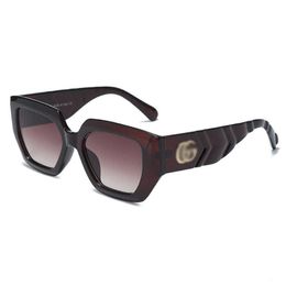 Sunglasses New fashionable men's brown sunglasses high sense small frame sunscreen Personalised sunglasses T2201292
