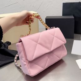 2024 CC Bags Luxury Brand Cross Body Italian Womens 19 Series Lambskin Genuine Leather 12 colors Classic Flap Purse Gold metal Bracelet Chai