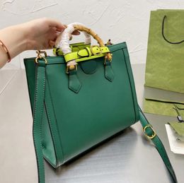 G Luxurys Designers çanta omuz çantası retro tarzı klasik kare messenger çanta bayanlar diana bambu kanat çantası