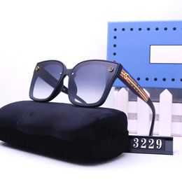 Luxus-Sonnenbrille, Designer-Sonnenbrille, UV-beständige Brille, beliebte Herren- und Damenbrille, für Damen, Brillengestell, Vintage-Sonnenbrille aus Metall mit Box