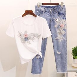 Women's Two Piece Pants 2023 Women Beading 3D Flower 2 Pieces Jeans Sets Woman Embroidery Tshirts Fashion Sequin Tops Tee Shirt Femme Suits