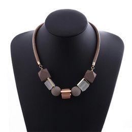 Chains Women Beads Necklace Jewelry Statement Massive Wood Necklaces Pendants Geometric Women's