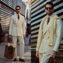 Two Pieces Wedding Tuxedos Men Suits Elegant Formal Solid Colour Stripe Fit Suit Jacket Double Breasted Customised Peaked Lapel Pockets Bridegroom Coat and Pants