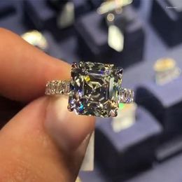 Wedding Rings Huitan Square Transparent Cubic Zirconia For Women Luxury Trendy Jewellery Simple Princess Cut CZ Ring Accessories