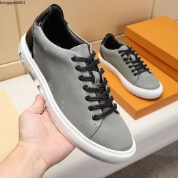 luxury designer shoes casual sneakers breathable Calfskin with floral embellished rubber outsole very nice kq1kjl000000000004