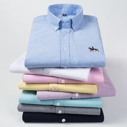 Men's Casual Shirts Pure Cotton Oxford Embroidered Horse Without Pocket Solid Long Sleeve Dress Men Plus Size 230130