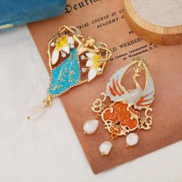 Brooches Muylinda Freshwater Pearls Brooch Pins Enamel Pin Bulk For Women Unisex Ethnic Badge Jewellery Gift Lover Friend