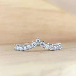 Cluster Rings S925 Silver V Shape Moissanite Eternity Ring Women Platinum Plated D Colour VVS1 Moissnaite Diamond Engagement Pass