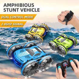 Electric RC Car 4WD Remote Control 2 4GHz Waterproof Radio Stunt 2in1 All Terrain Beach Swimming Pool Boy Toy 230801