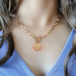 Pendant Necklaces Round Embossed Sun Necklace Stainless Steel For Women Gold/Silver Colour Metal Medallion Choker