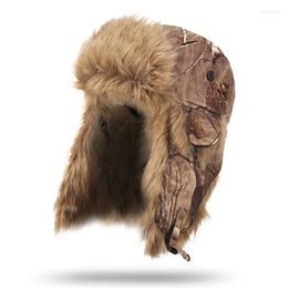 Berets Jungle Men Winter Warm Waterproof Windproof Bionic Camouflage Cotton Hunting Protective Ear Cap Bomber Hats