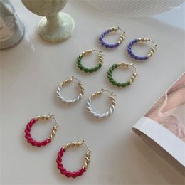 Hoop Earrings Trendy French Retro Twist Metal Lacquer Ear Buckle Exaggerated Simple Cold Wind All-match Temperament Elegant