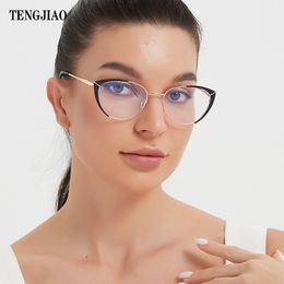 Sunglasses Frames TENGJIAO Fashion Anti Blue Light Rays Eyeglasses Frame Women Cat Eye Glasses Brand Designer Clear Lens Computer Optical Eyewear 230801