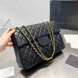 2023-Bag Wallets France Womens Vintage Classic Flap Quilted Black Bags Gold Metal Hardware Matelasse Chain Crossbod226d