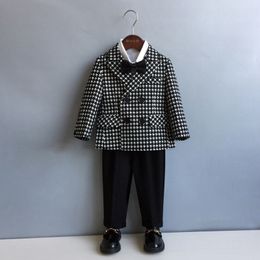 Suits Children's Houndstooth Formal Suit Set Boys Wedding Birthday Party Performance Costume Kids Double Breasted Blazer Pants Clothes 230801