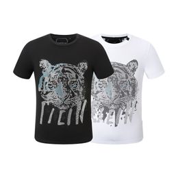 PP Fashion Men's Tees Designer T-shirt Phillip Plain Summer rhinestone Short Sleeve Round Neck shirt tee Skulls Print Tops Streetwear collar Polos M-3XL t shirt PP2150