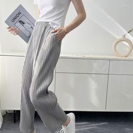 Women's Pants Miyake Pleated Classic Solid Color Tapered For Women High Elastic Waist Slim All-matched Nine-point Trousers 2023