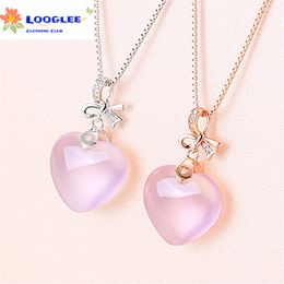 Single-minded crystal hibiscus stone jelly gemstone pendant The true meaning of tranquil love, sweet pink heart pendant chain
