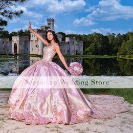 Princess Pink Quinceanera Dresses Lace Applique Spaghetti Straps Sweet 16 Dress Lace-Up Sequin Vestidos De 15 Anos
