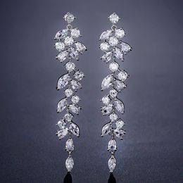 Ear Cuff Luxury Zirconia Crystal Long Leaf Drop Dangle Clip on Earrings for Women Bridal Wedding Party Without Piercing Earrings Jewelry 230731