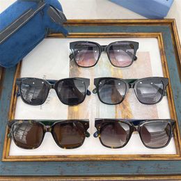 2023 New luxury designer sunglasses Gjiains Versatile Classic Men's Women's Anti UV Japanese and Fashion Sunglasses GG0715
