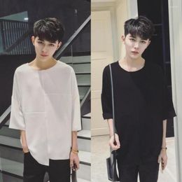 Men's T Shirts Summer Men Irregular Stitching Five-point Sleeves T-shirt Korea Male Personality Loose Shirt Hair Stylist Tshirt Costume