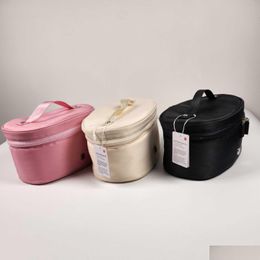 Outdoor Bags Oval Top-Access Kit Water-Repellent Fabric Cosmetic Bag Fitness Training Mtifunctional Storage Metal On The Designer Dr Dha4O