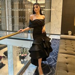 Elegant Short Black Off Shoulder Satin Evening Dresses Middle East Mermaid Ruffled Strapless Pleats Zipper Back Robe de soiree for Women