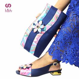Dress Shoes 2023 Fashionable Mature Dark Blue Peep Toe And Bag Set For Nigerian Women Wedding Party