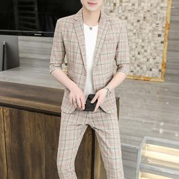 Men's Suits Fashion Suit (Blazer Nine-point Pants) Teenagers In The Sleeve Decoration Body Style Seven-point Summer Coat