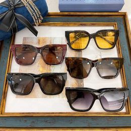 2023 luxury designer New g chain home women Tiktok net red same style board box sunglasses trend