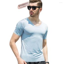 Men's T Shirts Seamless Short-sleeved Solid Colour Underwear Slim V-neck T-shirt 2023 Fashionable Top