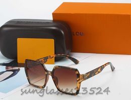 Flower Lens Sunglasses with Letter Designer Brand Sun Glasses Women Men Unisex Traveling Sunglass Black Grey Beach Adumbral 9465