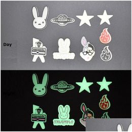 Shoe Parts Accessories Cute Cartoon Pvc Charms Buckles Glow Luminous Fit Bracelets Clog Jibz Drop Delivery Series Randomly