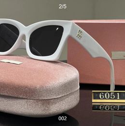 Spring new designer sunglasses Luxury square Sunglasses wear comfortable online celebrity fashion glasses model box