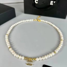 2023 Charm Love Gift Necklace 18K Gold Luxury Pearl Necklace Designer High Quality Jewellery Engagement Love Summer Angel Necklace Waterproof