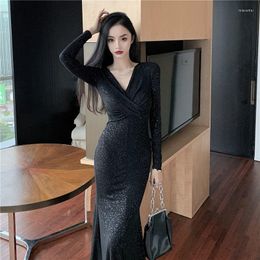 Casual Dresses Celebrity Banquet Bling Long Sleeve Dress With Sequins Sexy Cross V-Neck Evening Party Gown Slim Maxi Chinese Prom