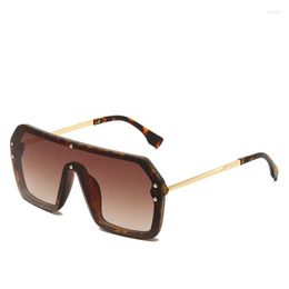 Sunglasses Hip-hop Women Conjoined Ladies Frameless Men Letters Lenses Fashion Sun Glasses For Outdoor Shade Eyewear