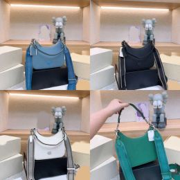 Coabag Letter Designer Shoulder Bags Womens Simple Underarm Tote Bag High Quality Leather Chain Mobile Phone Luxury Handbag Purse 230615